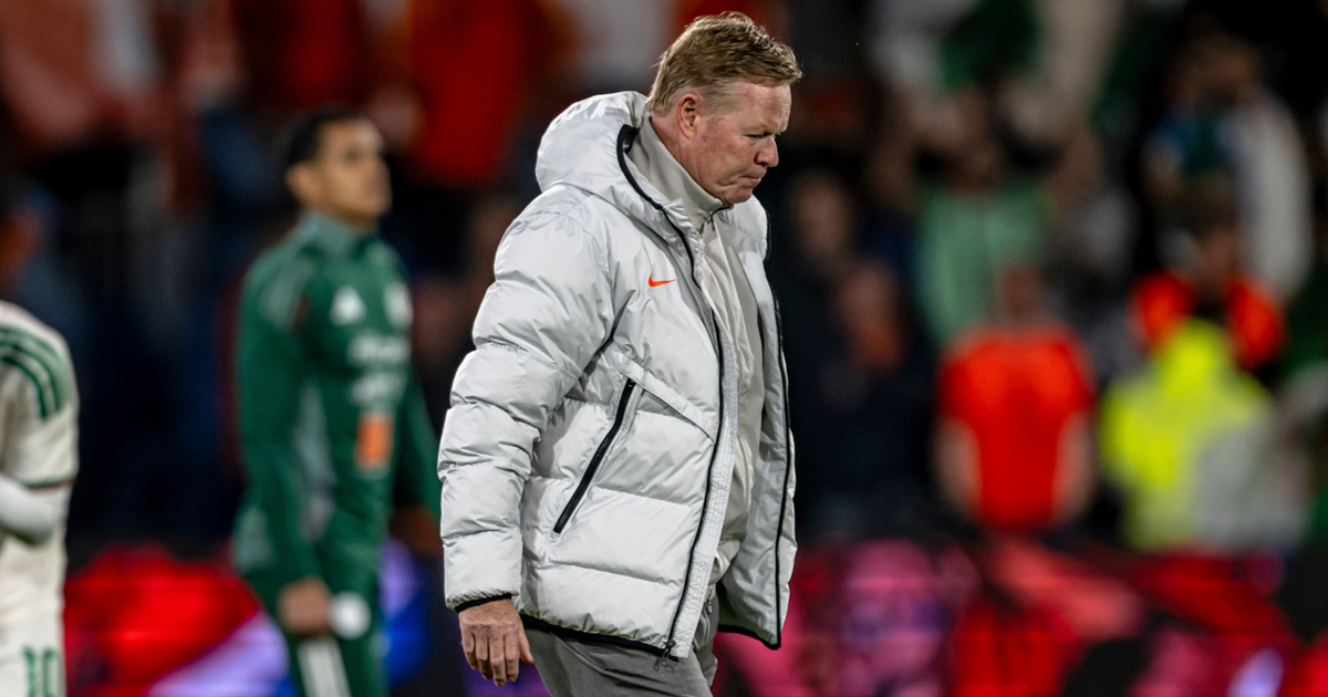 Ronald Koeman leaves the pitch after the loss to Algeria. Friendly in amsterdam, June 3, 2026. Photo: Joe/Reuters. © 2026