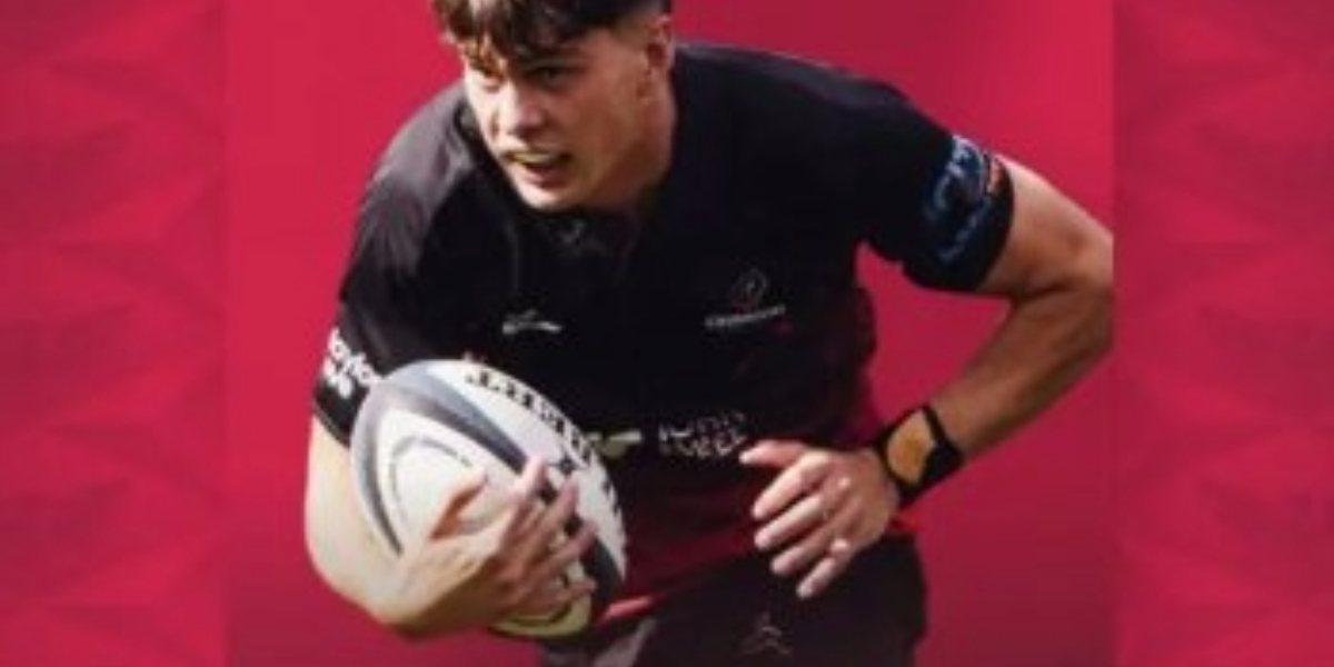 Scarlet Sign Welsh-qualified  Full Back Isaac Murray-Macgregor