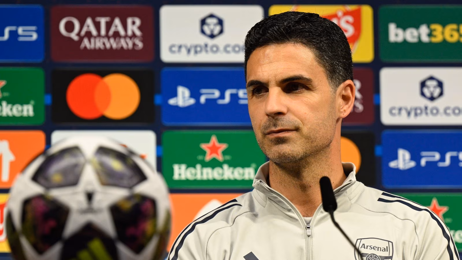 budapest hungary arsenals spanish manager mikel arteta addresses the media during the press