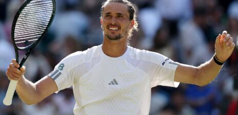 Alexander Zverev reaches first Wimbledon quarter-final after Jiri Lehecka win