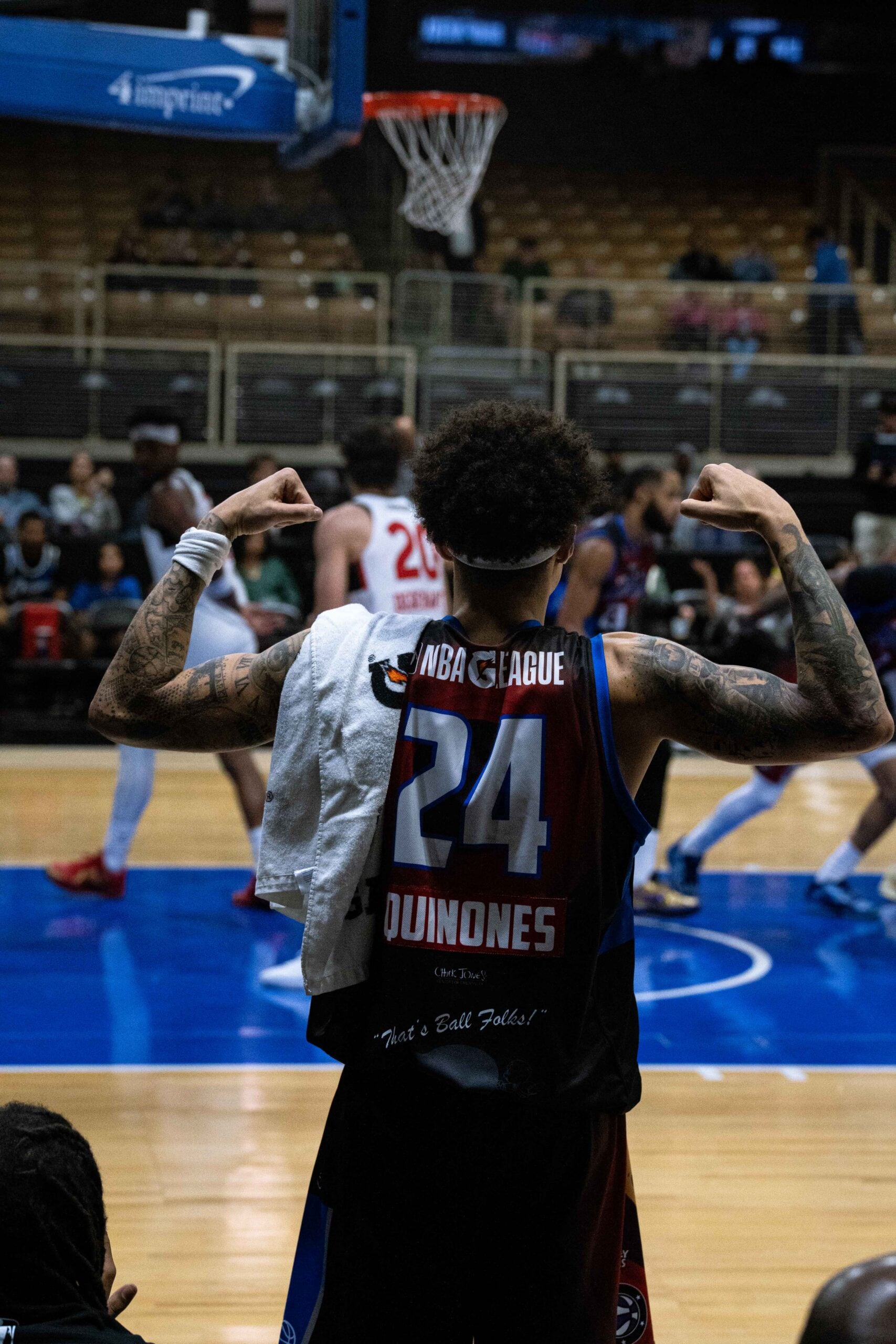 Lester Quiñones scores 30 as Magic beat Trail Blazers in OT
